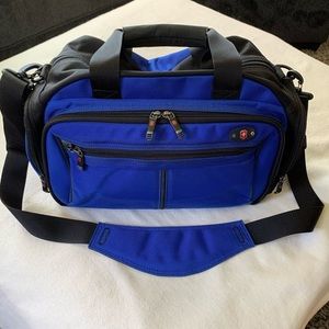 Victorinox Swiss Army Small Luggage Bag